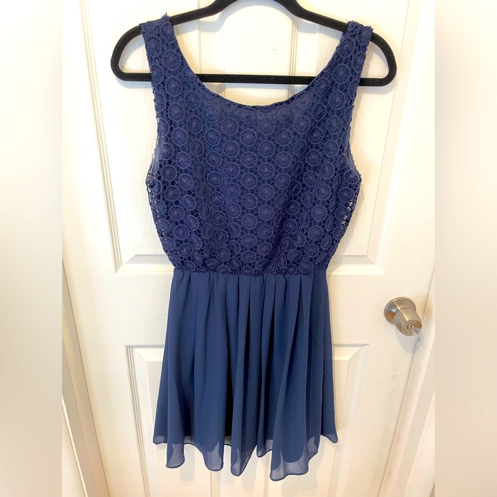 Alythea (Francesca’s) Navy Blue Party Dress Size Medium